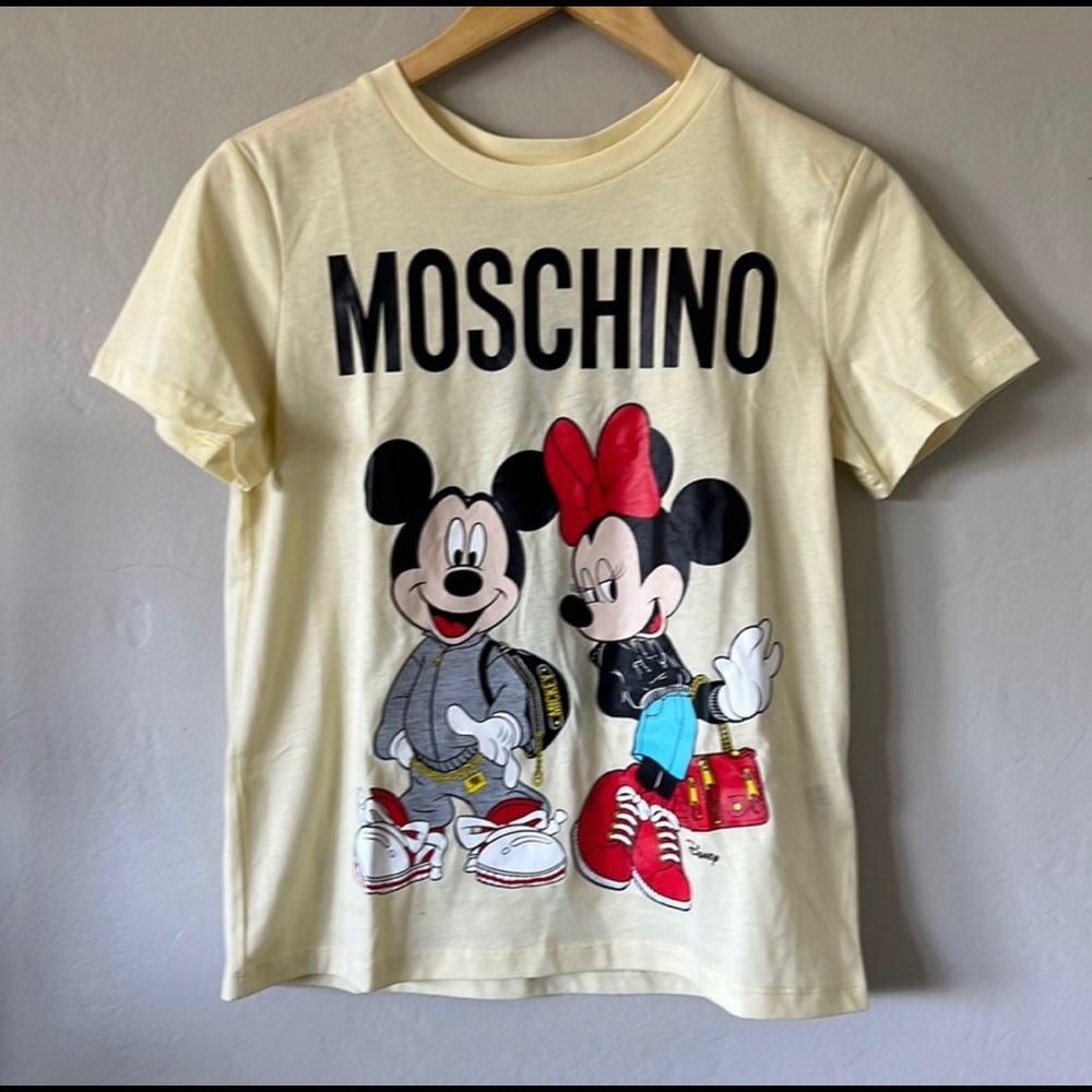 H&Moschino Disney Collab t-shirt